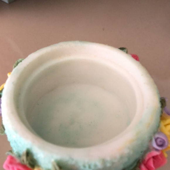 Resin dimensional bunny rabbit tooth fairy box - Picture 10 of 16